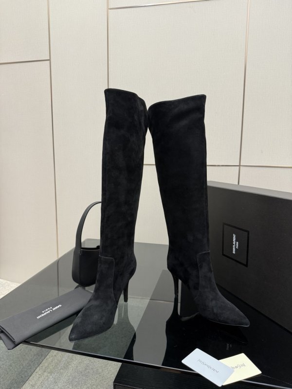 Чоботи на високому підборах фото 5