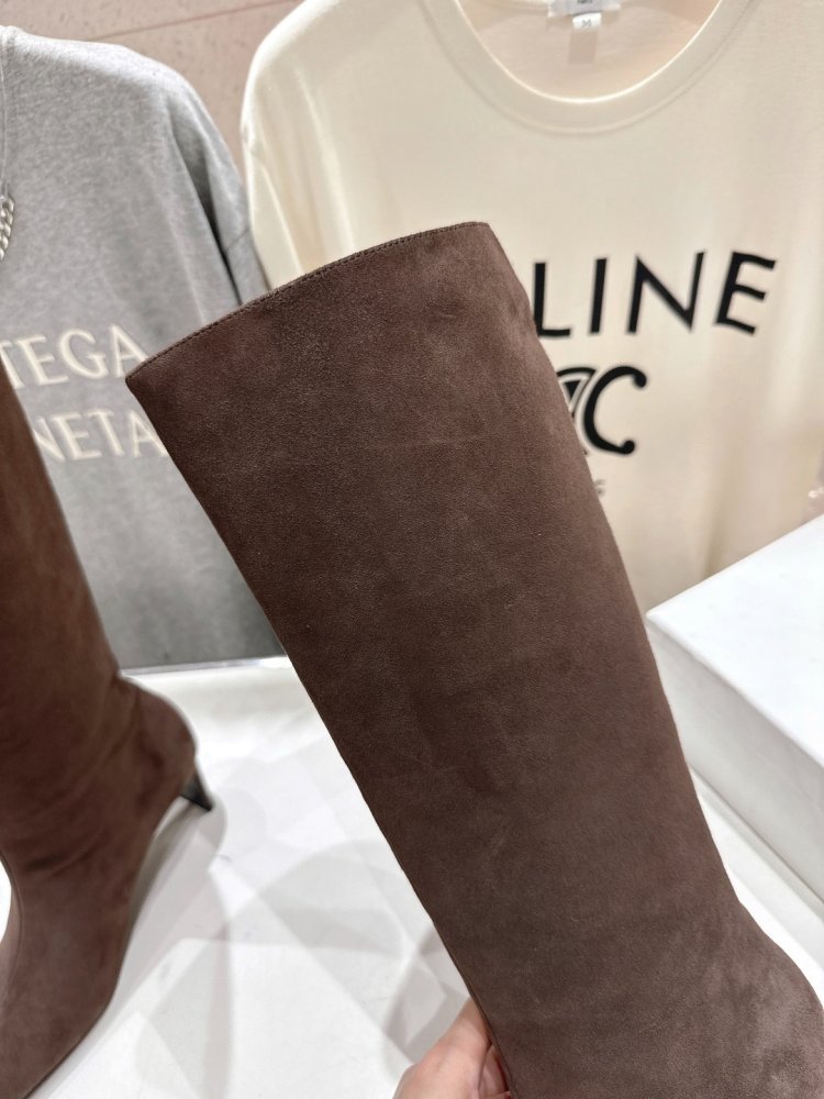 Сапоги на высоком каблуке фото 6