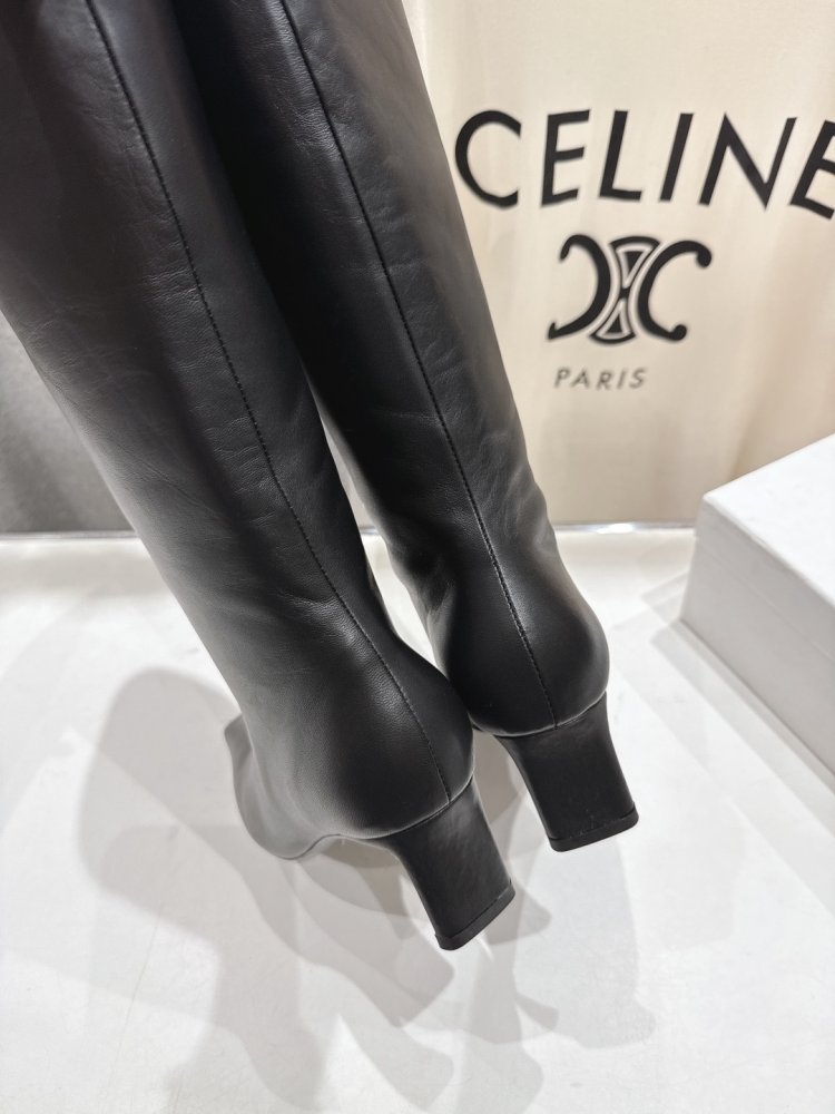 Boots on high heel фото 8