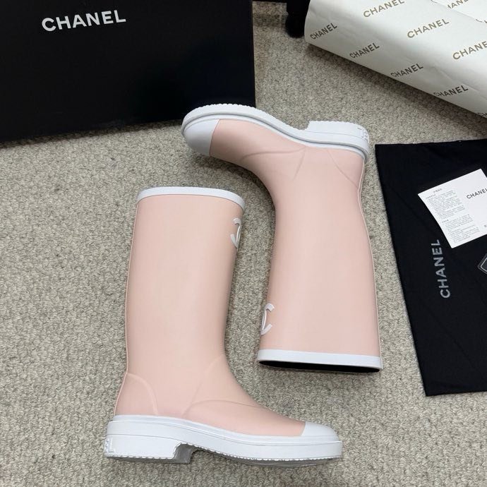 Чоботи гумові