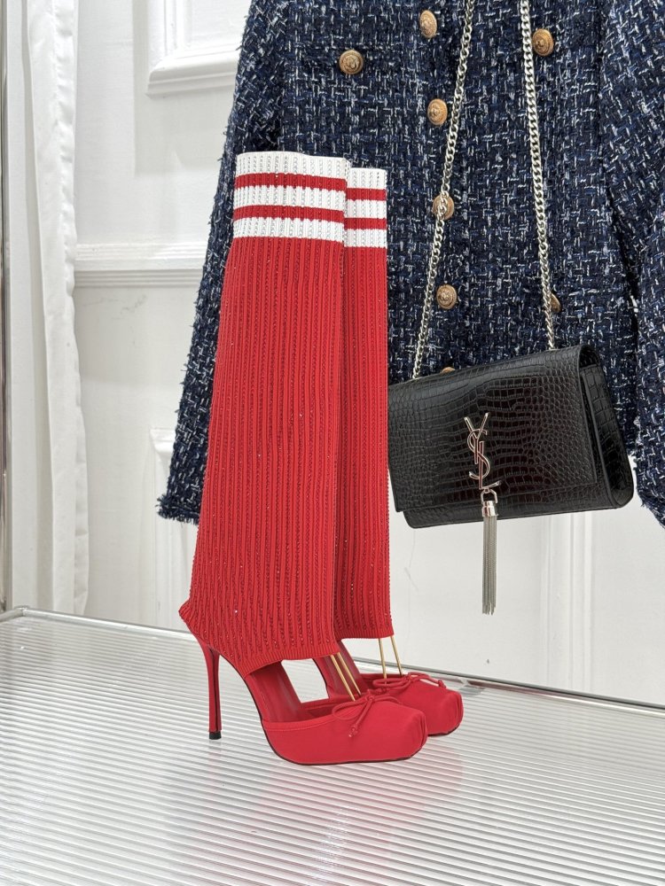 Сапоги с открытым носом