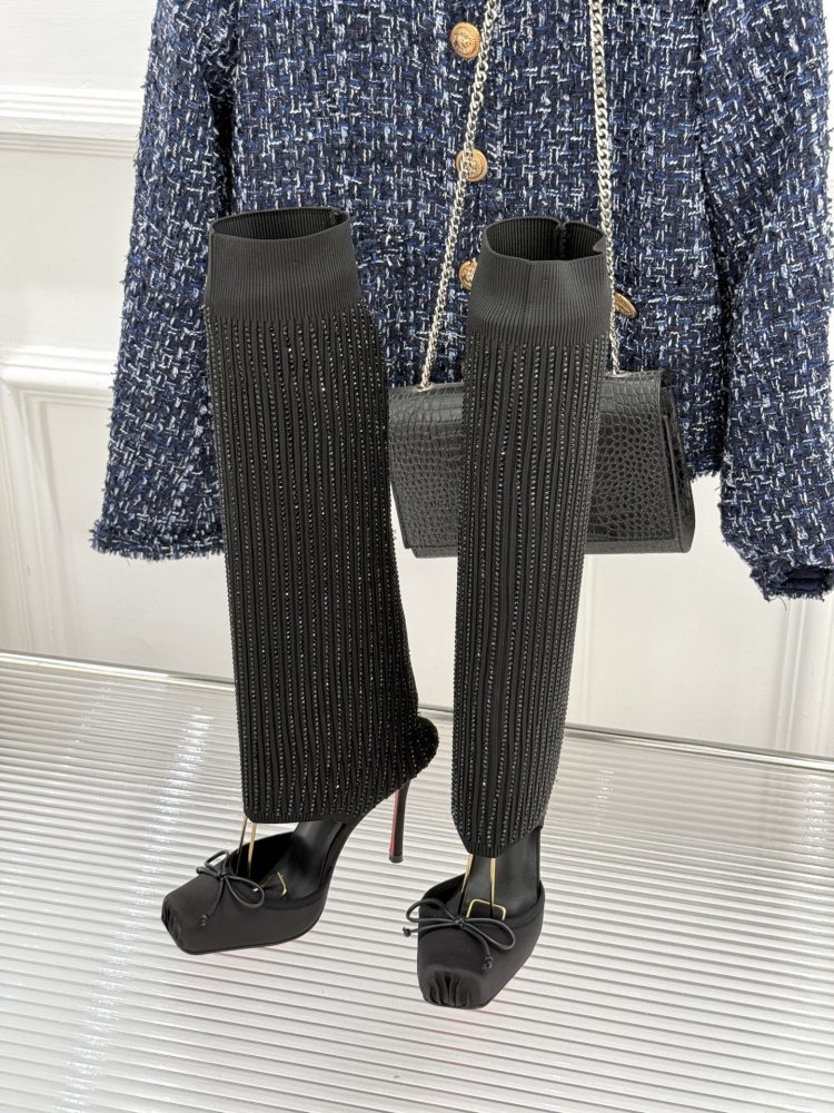 Сапоги с открытым носом фото 2