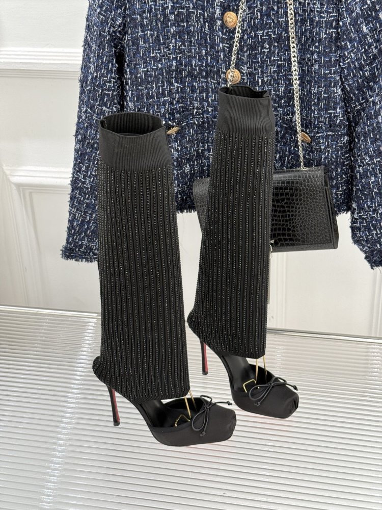 Сапоги с открытым носом фото 3