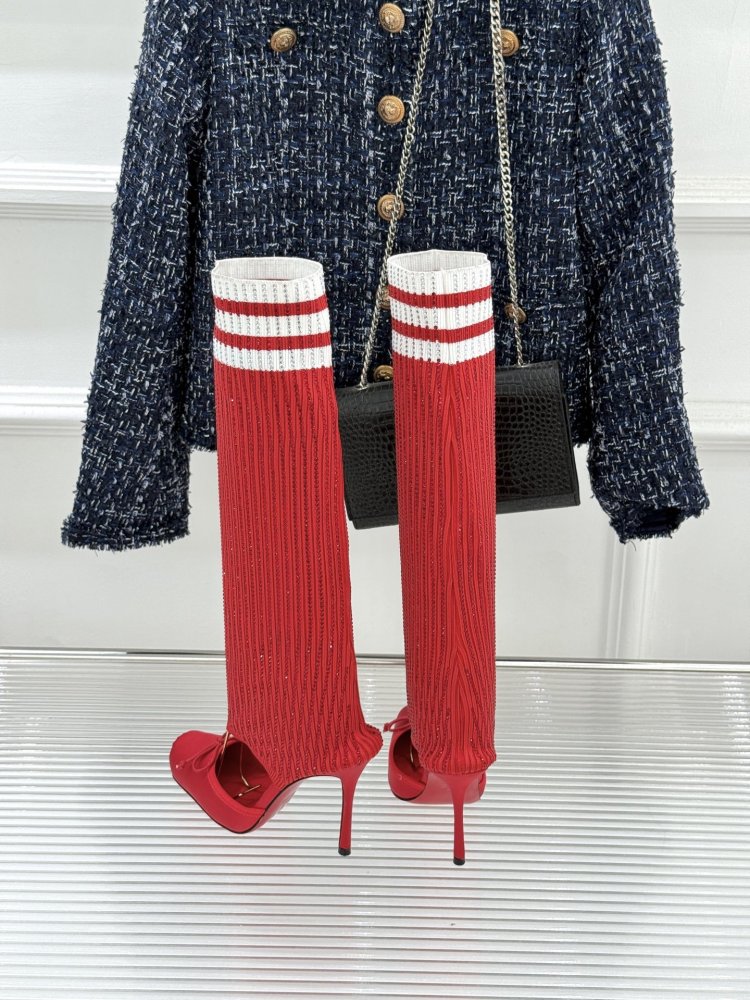 Сапоги с открытым носом фото 6