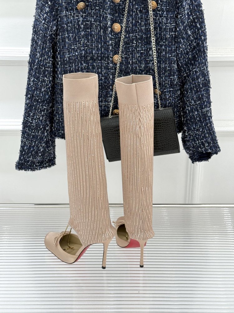 Сапоги с открытым носом фото 6