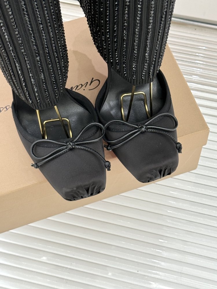 Сапоги с открытым носом фото 7