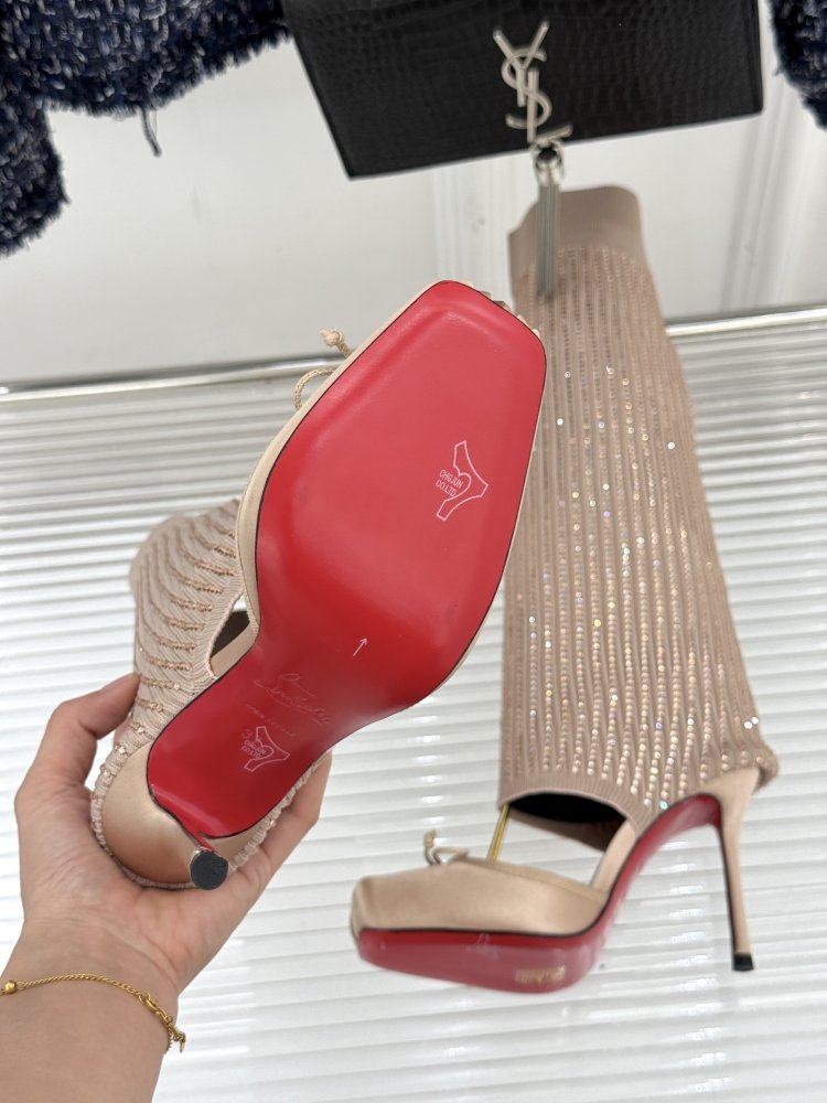 Сапоги с открытым носом фото 9