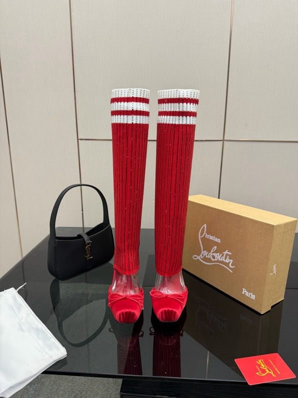 Сапоги с вязаным верхом на высоком каблуке фото 3