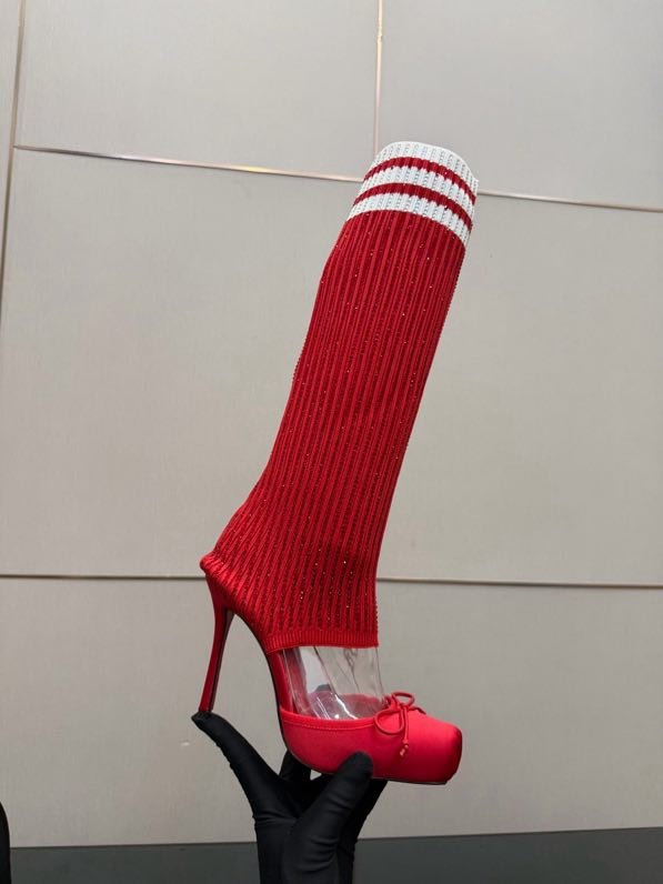 Сапоги с вязаным верхом на высоком каблуке фото 4