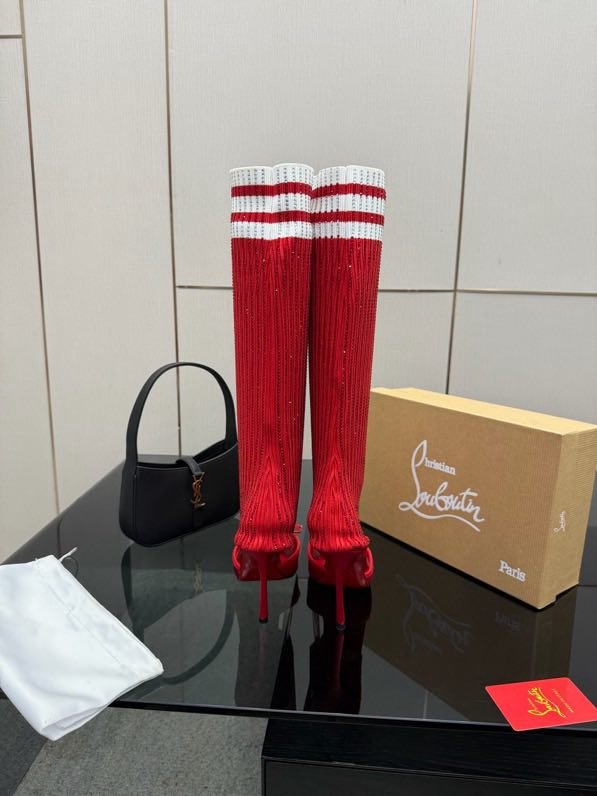 Сапоги с вязаным верхом на высоком каблуке фото 5