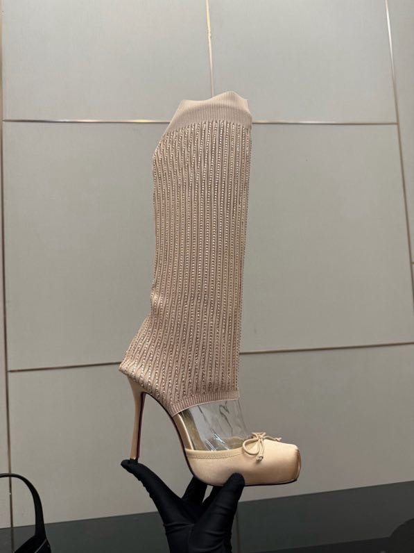 Сапоги с вязаным верхом на высоком каблуке фото 7