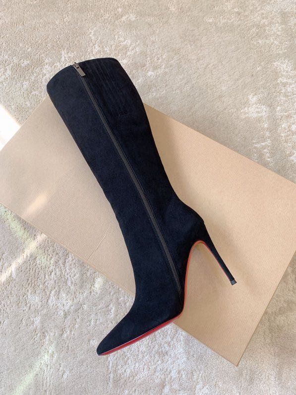 Сапоги замшевые женские на шпильке