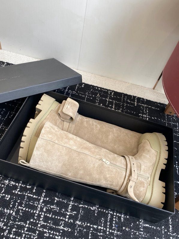 Сапоги замшевые женские с мини сумкой фото 3