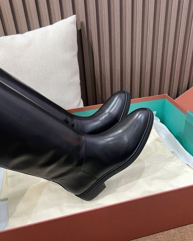 Чоботи замшеві жіночі фото 17