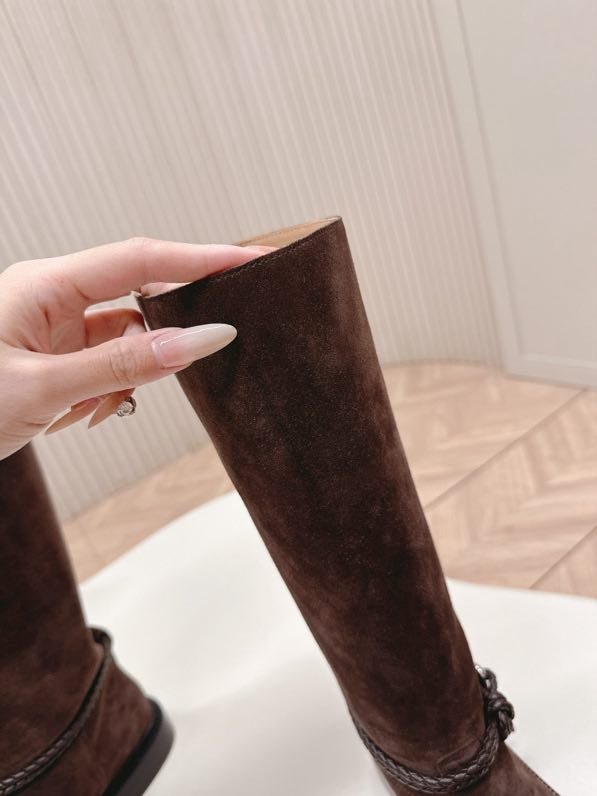 Чоботи замшеві жіночі фото 2