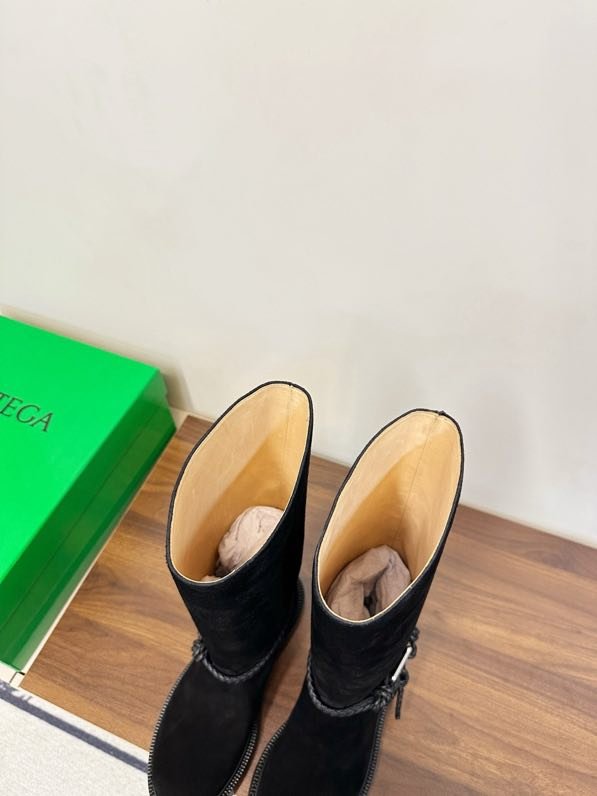 Чоботи замшеві жіночі фото 4