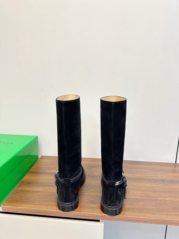 Чоботи замшеві жіночі фото 5