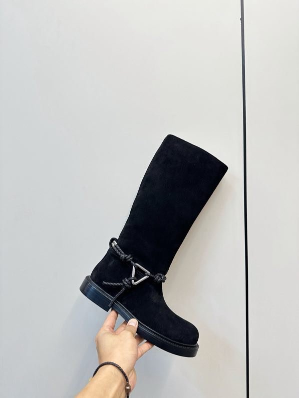 Чоботи замшеві жіночі фото 7