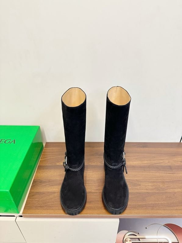 Чоботи замшеві жіночі фото 8