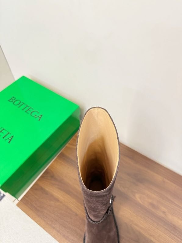 Чоботи замшеві жіночі фото 8