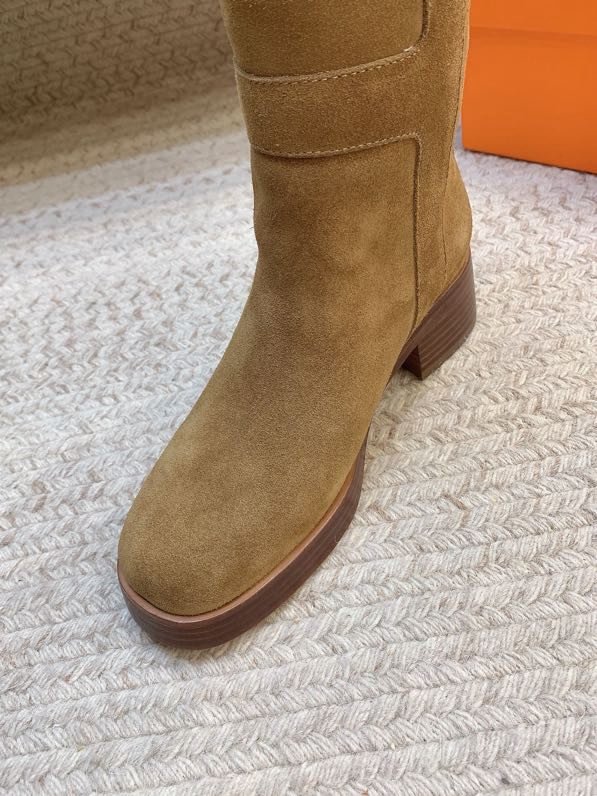 Чоботи замшеві жіночі фото 9