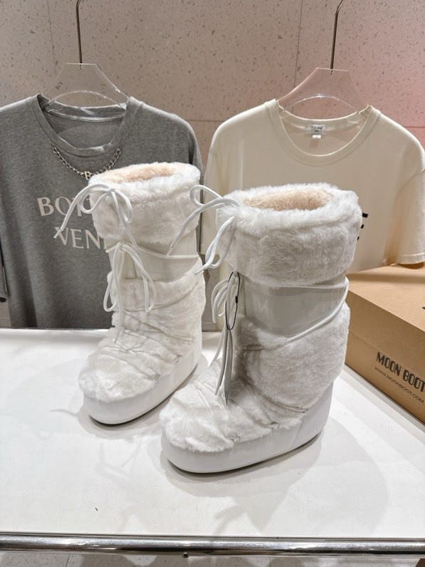 Чоботи жіночому зимові