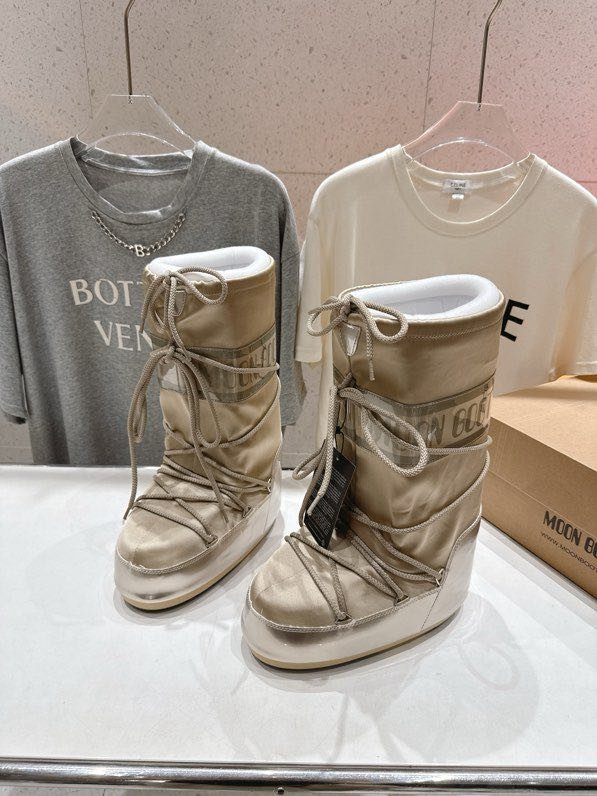 Чоботи жіночому зимові