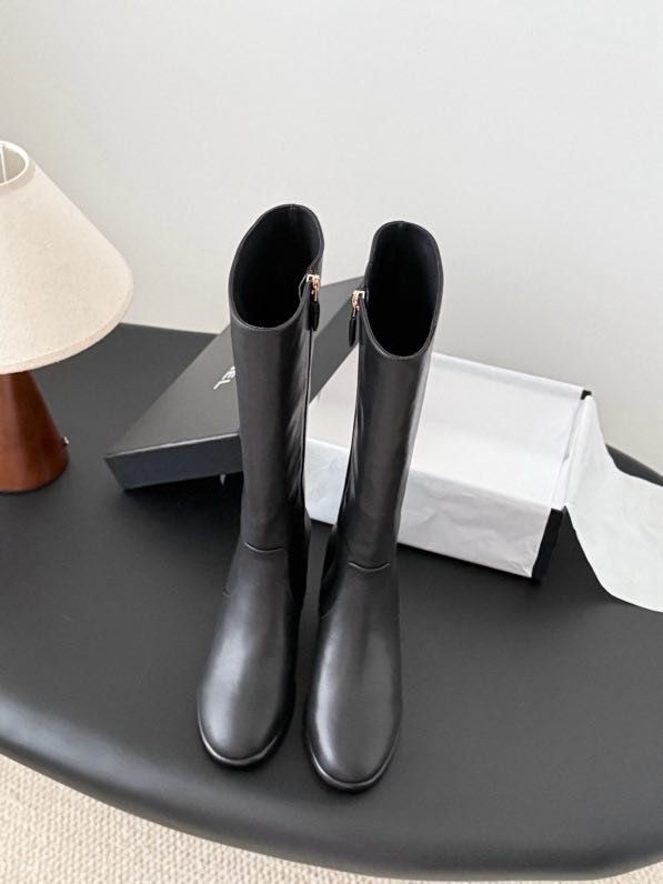 Сапоги женские Chanel 25A фото 2