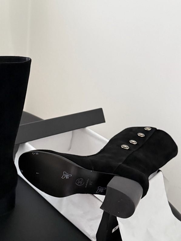 Сапоги женские Chanel 25A фото 3