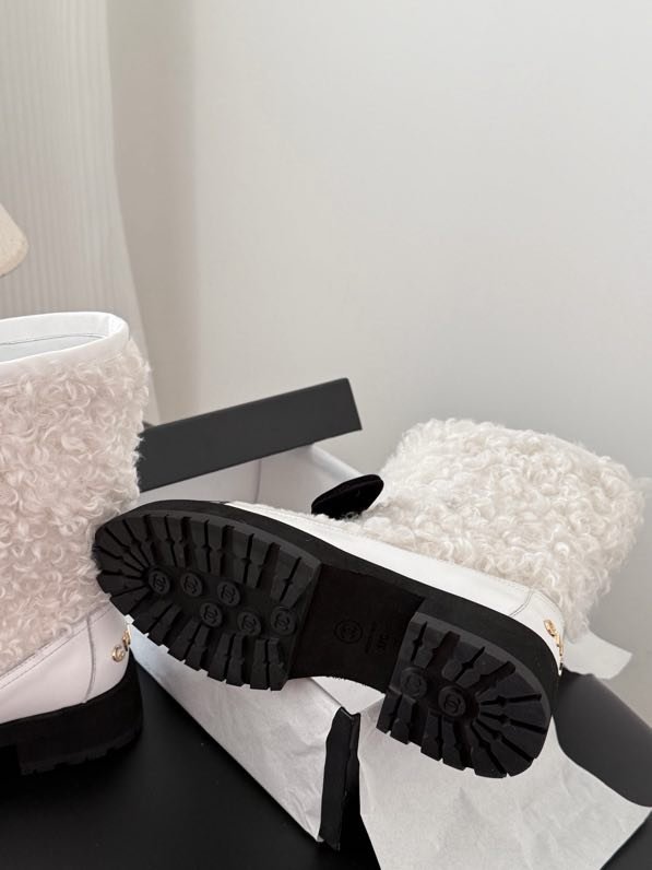 Чоботи жіночі Chanel 25K фото 2