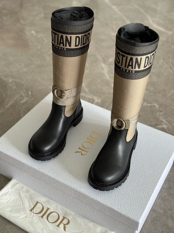 Boots women's D-Major