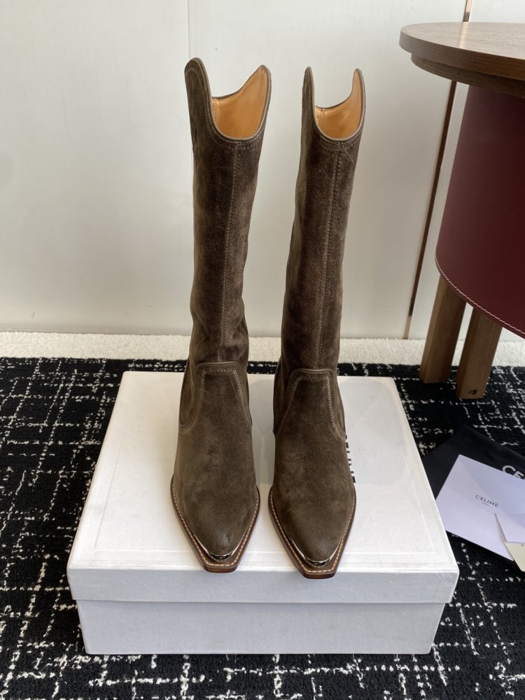 Сапоги женские кожаные на массивном каблуке с острым носком фото 2