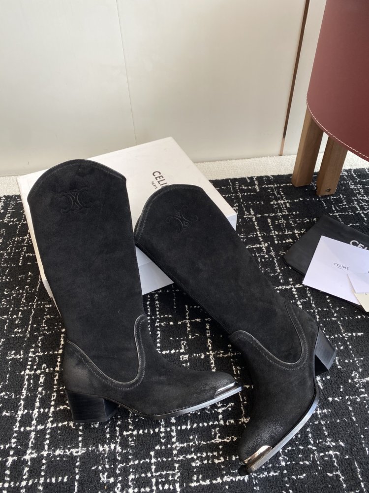 Сапоги женские кожаные на массивном каблуке с острым носком фото 4