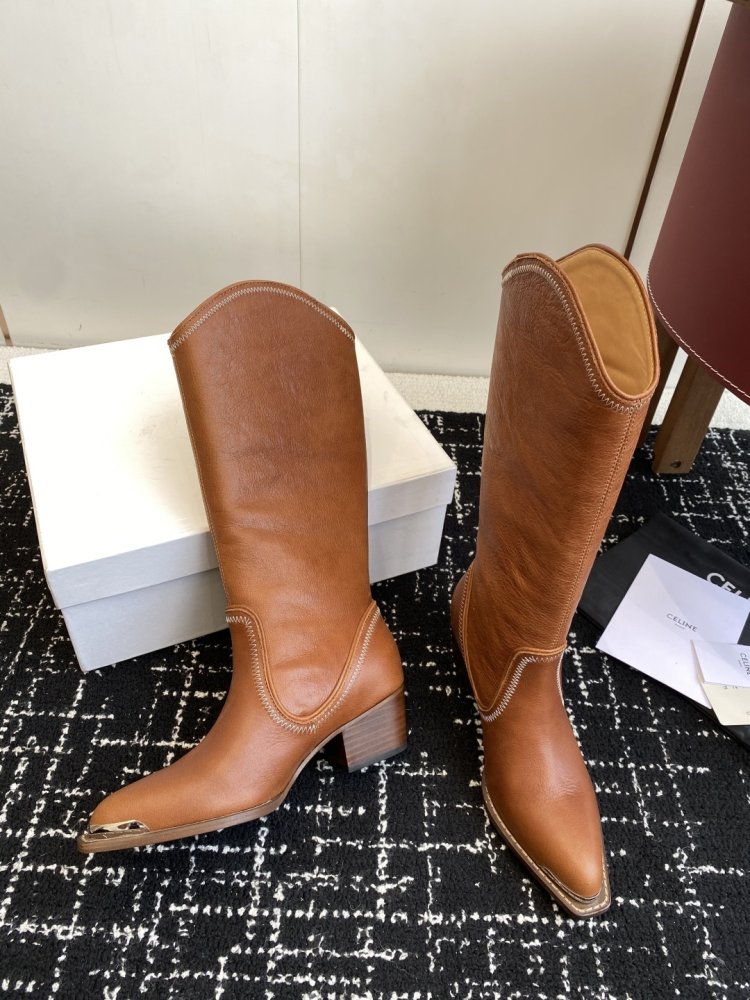 Чоботи жіночі шкіряні на масивному підборах з гострим носком фото 6