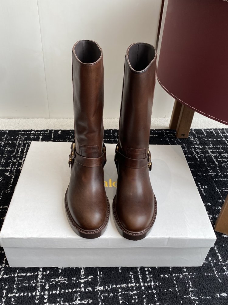 Сапоги женские кожаные