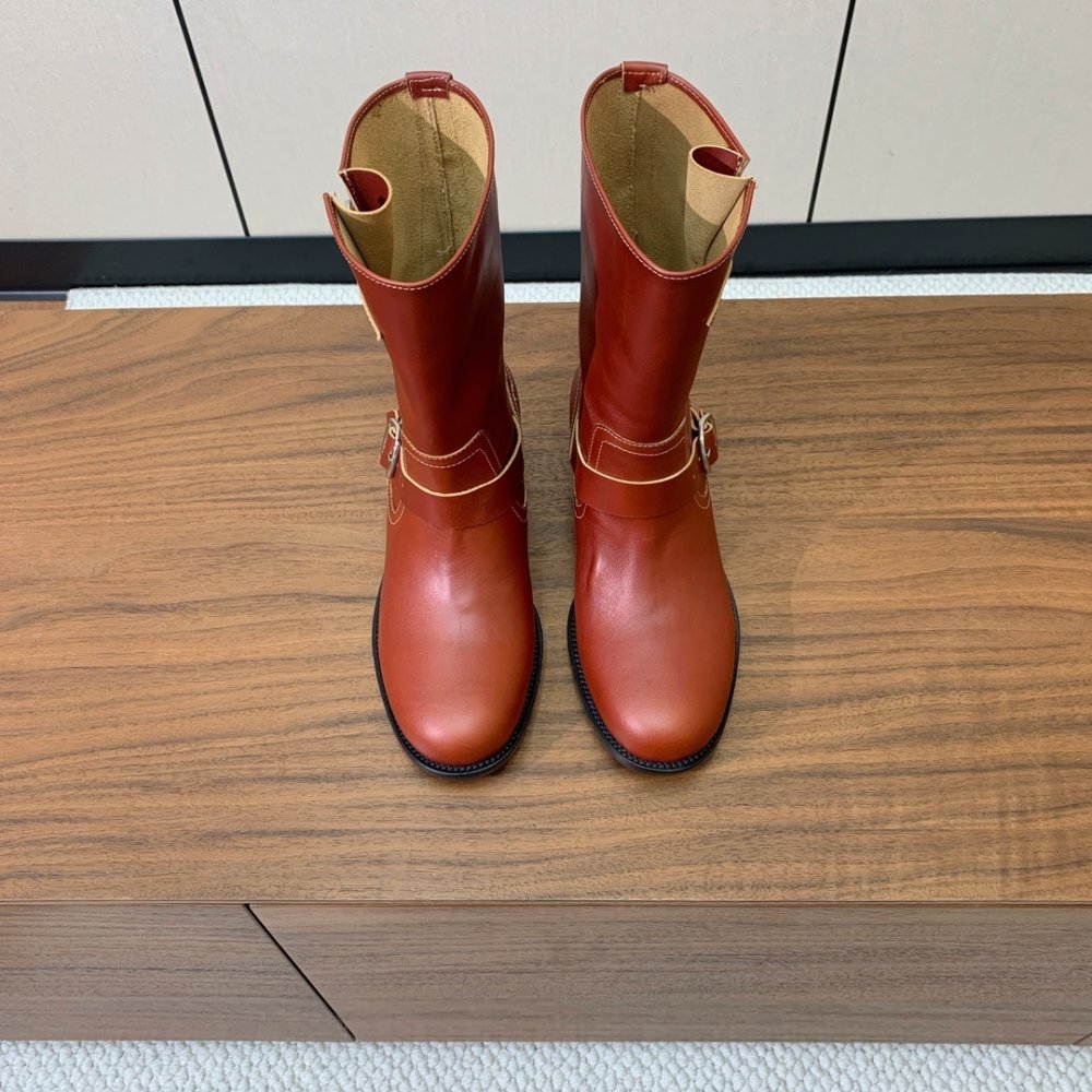 Boots women's leather