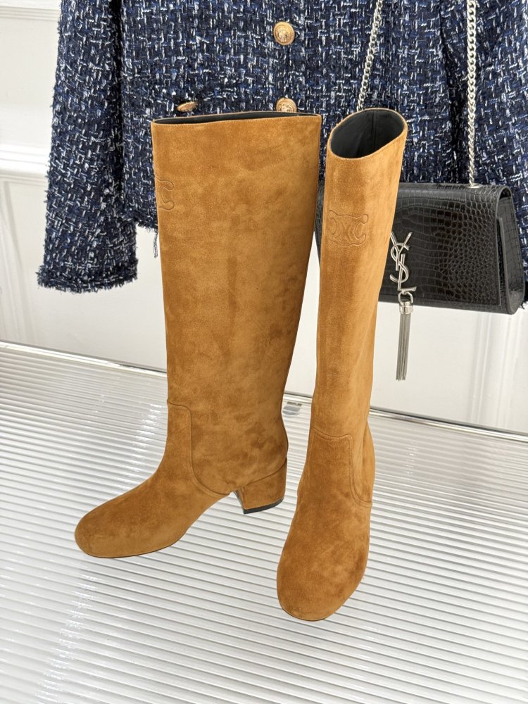 Чоботи жіночі шкіряні фото 2