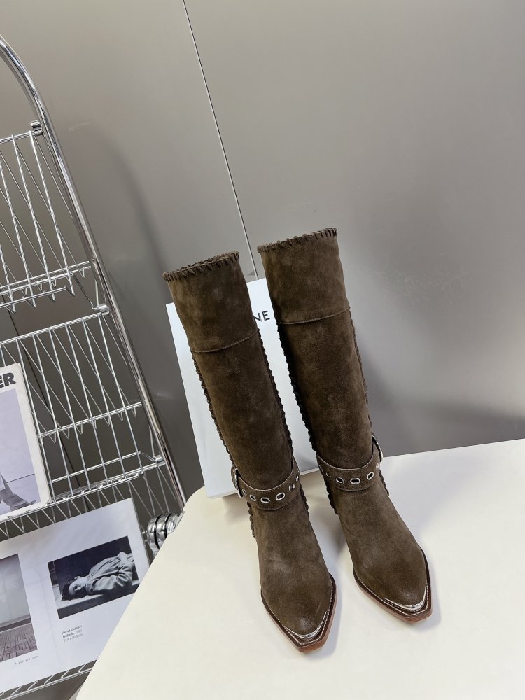 Boots women's leather фото 2