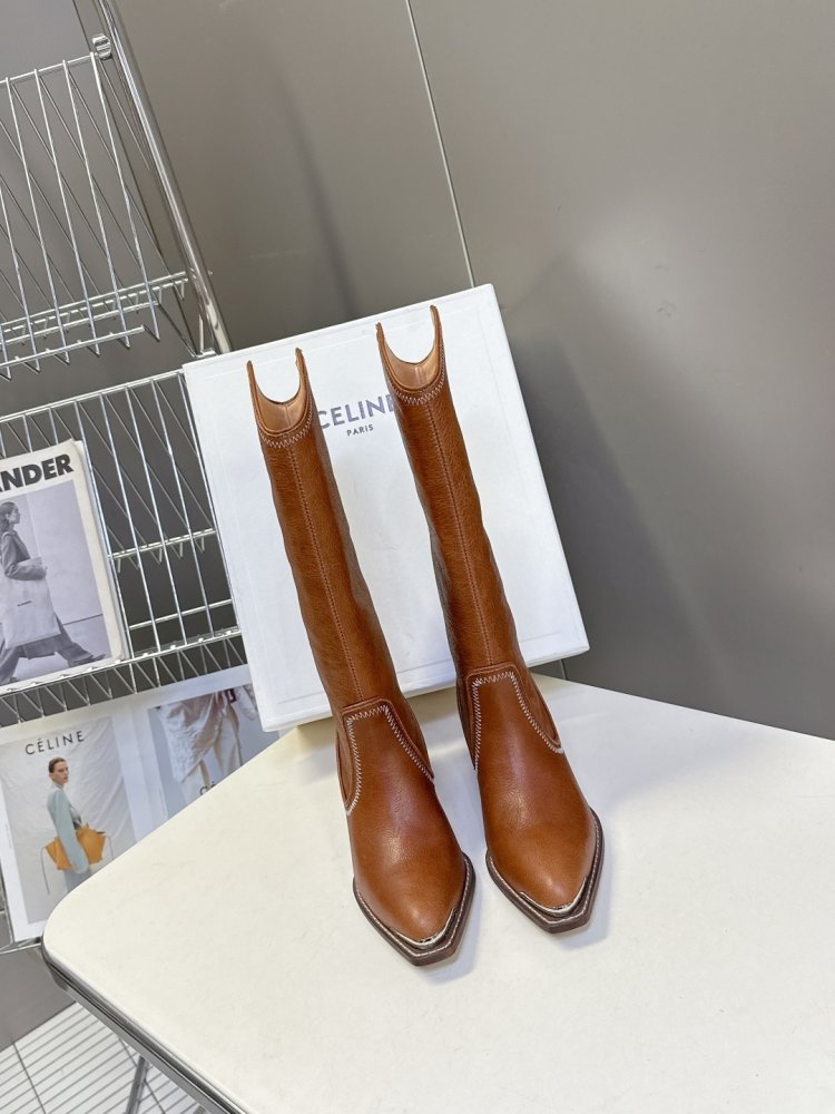 Чоботи жіночі шкіряні фото 2