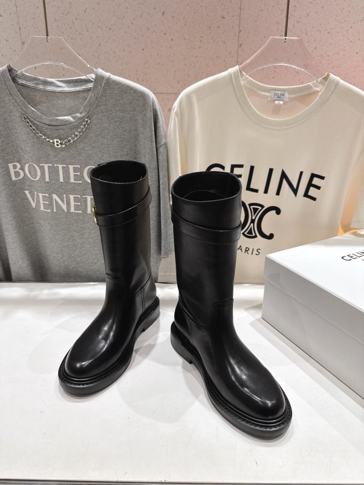 Чоботи жіночі шкіряні фото 2