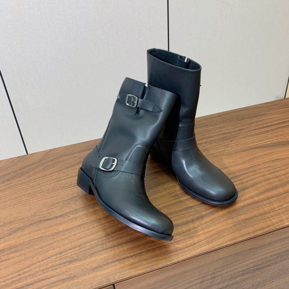 Сапоги женские кожаные фото 2