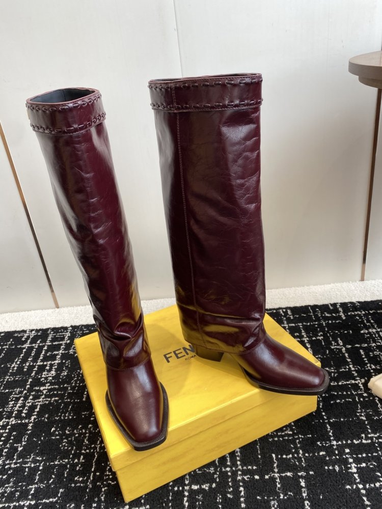 Сапоги женские кожаные фото 3