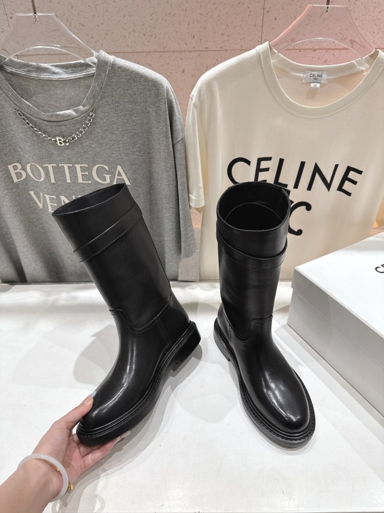 Чоботи жіночі шкіряні фото 4