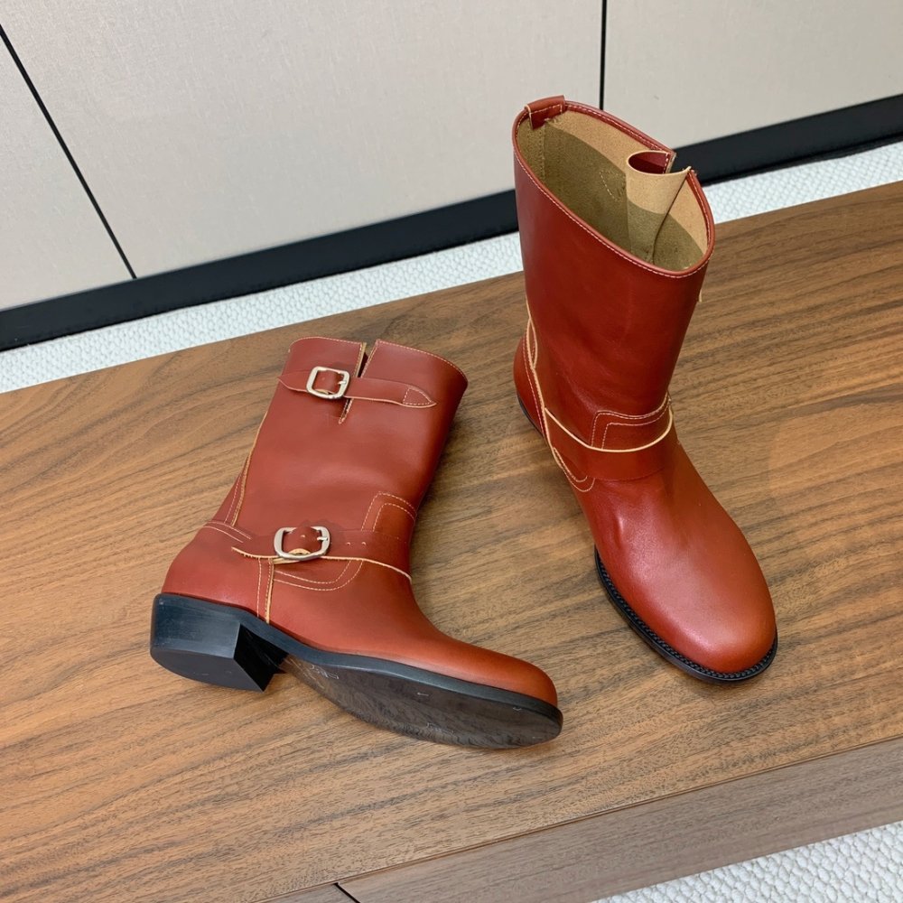 Boots women's leather фото 4