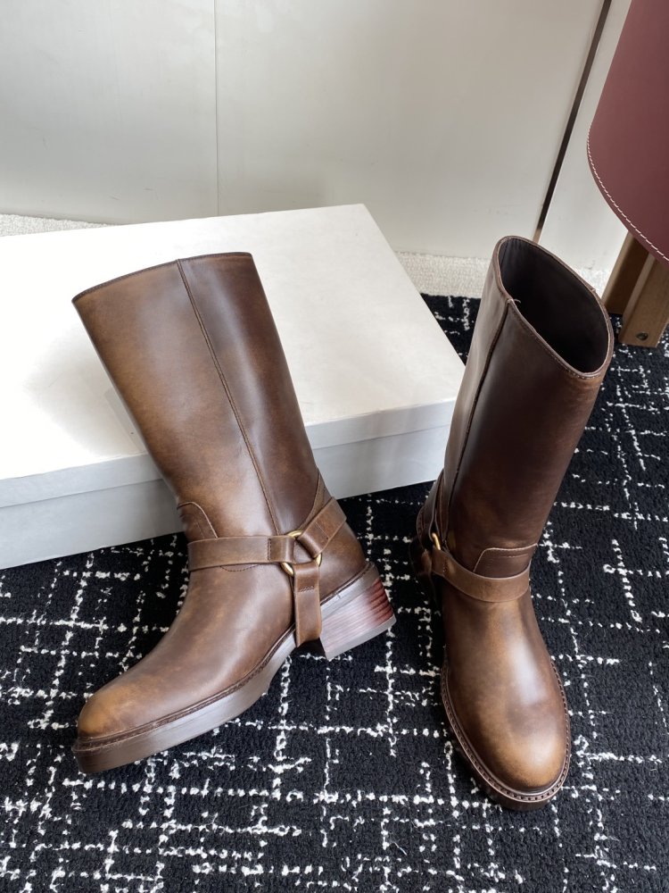 Сапоги женские кожаные фото 5