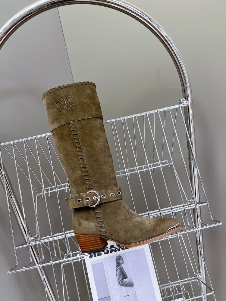 Boots women's leather фото 6