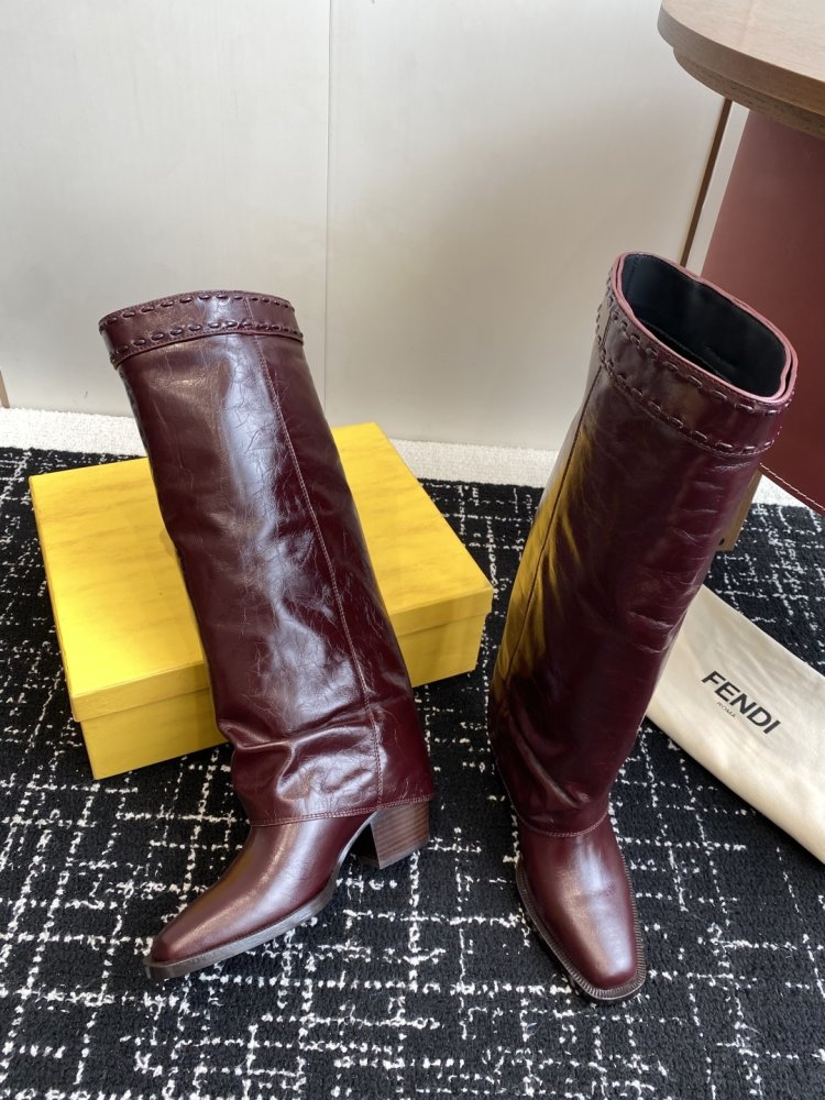 Сапоги женские кожаные фото 6