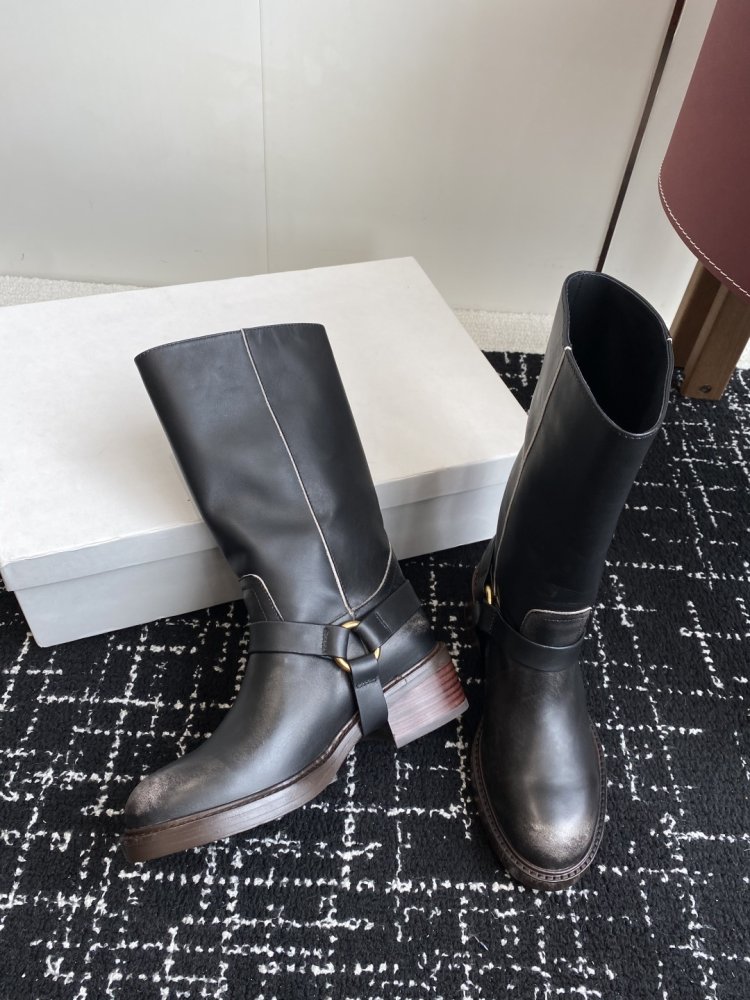 Сапоги женские кожаные фото 6
