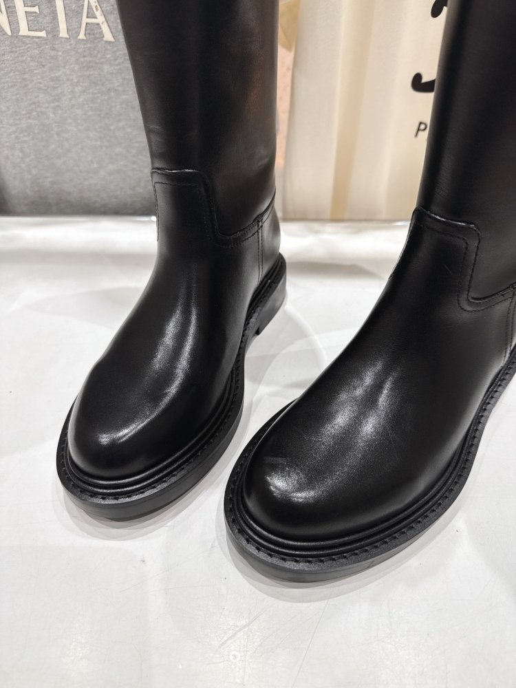 Чоботи жіночі шкіряні фото 7