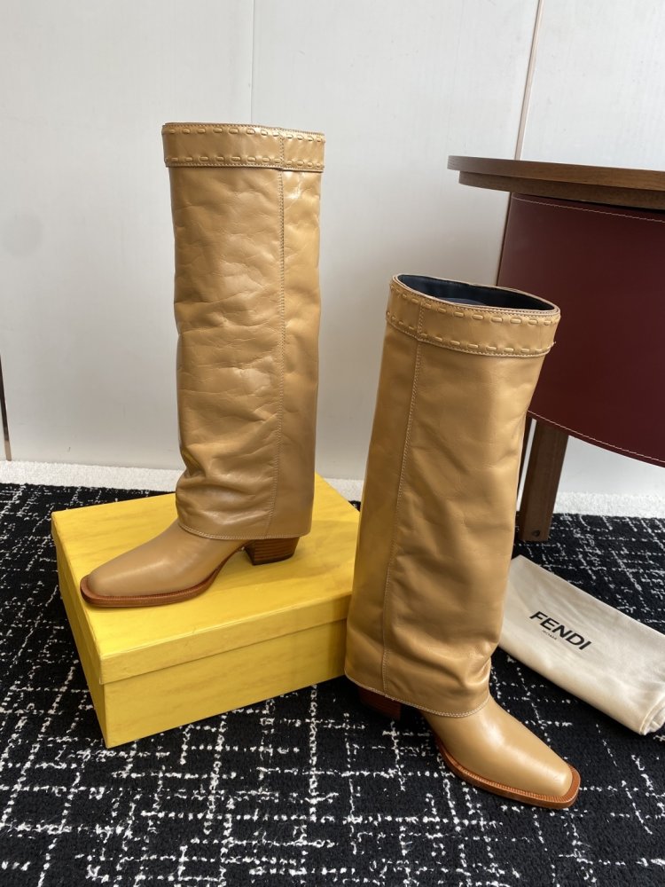 Сапоги женские кожаные фото 7